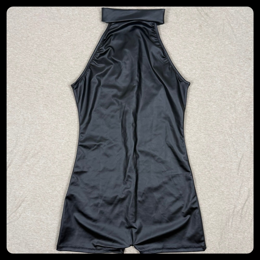 PrettyLittleThing Black PU Zip Front Unitard Bodycon Short Romper Size‎ 4
